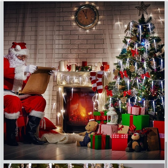 LED Icicle String Lights - Picture 3 of 11